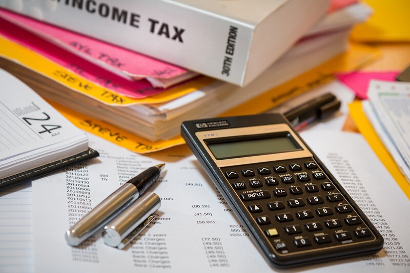 rsz_income-tax-4097292_1920